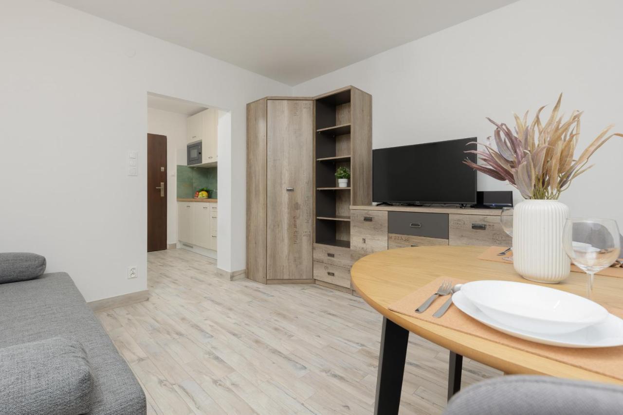 Studio Warsaw Wlochy 1 Sierpnia By Noclegi Renters 외부 사진